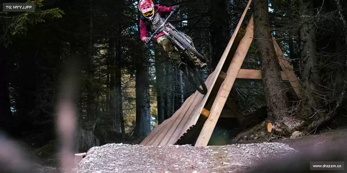 <strong>mg冰球突破(中国游)官方网站</strong>运动无边界，敢挑战就现在！🔥